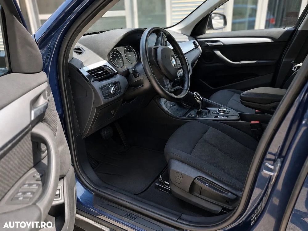 BMW X1 xDrive20i Aut. Advantage - 18
