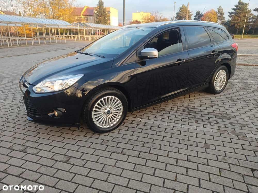 Ford Focus 1.6 TI-VCT Champions Edition - 4