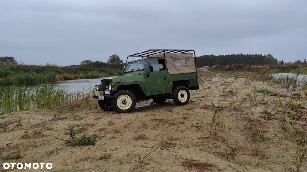 Land Rover Defender - 3