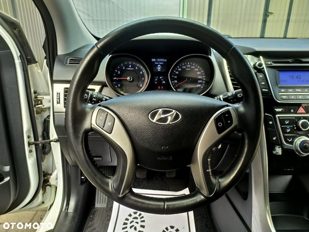 Hyundai i30 1.6 GDI BlueDrive Comfort - 17