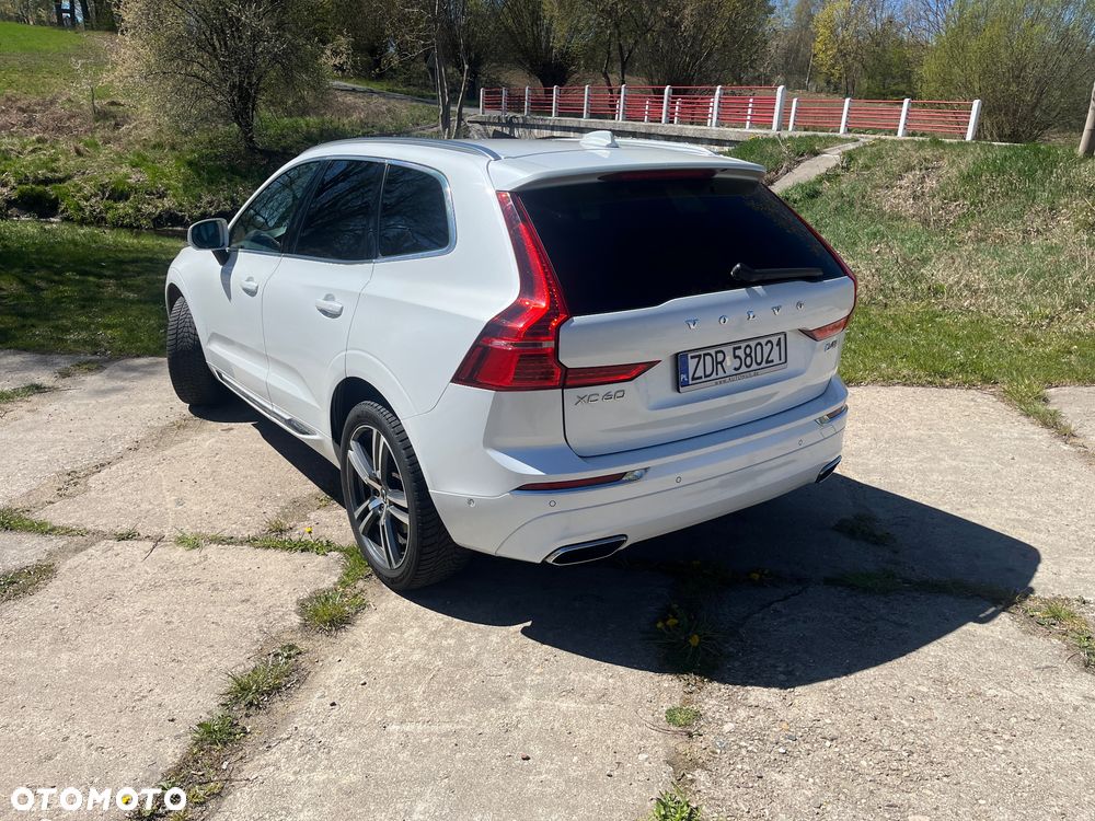 Volvo XC 60 - 6
