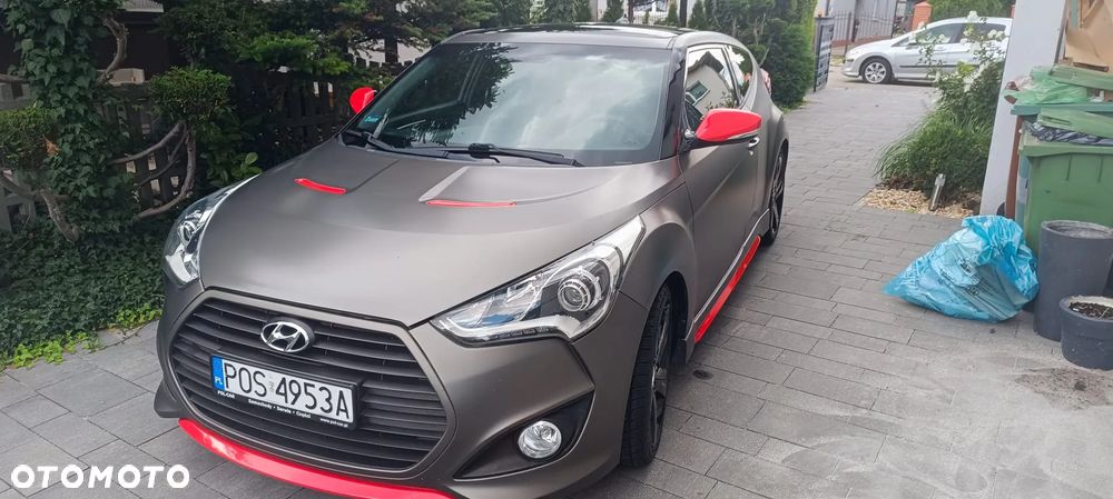 Hyundai Veloster - 10