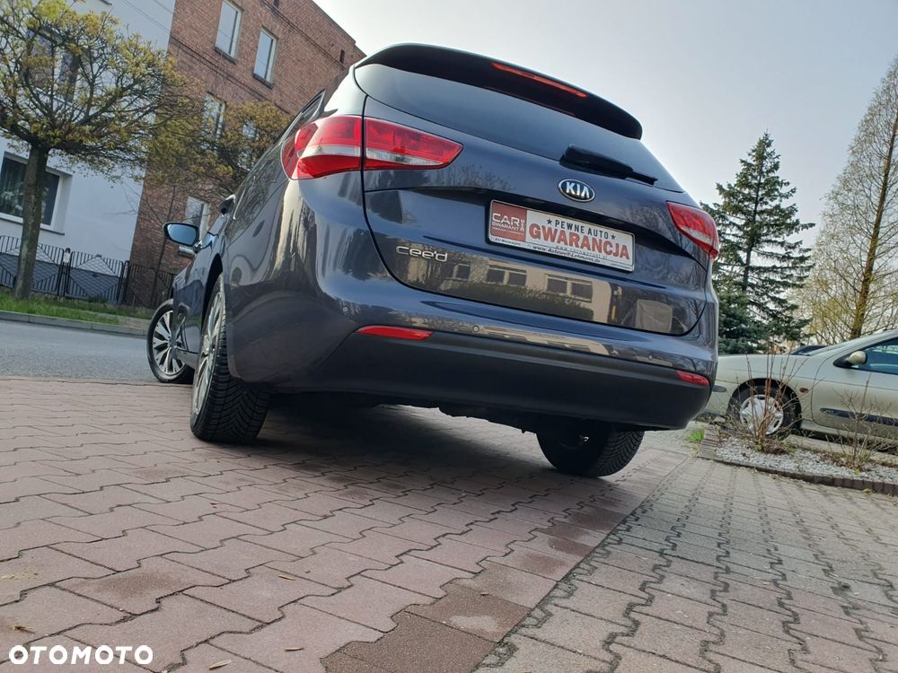 Kia Ceed 1.6 GDI Spirit - 40