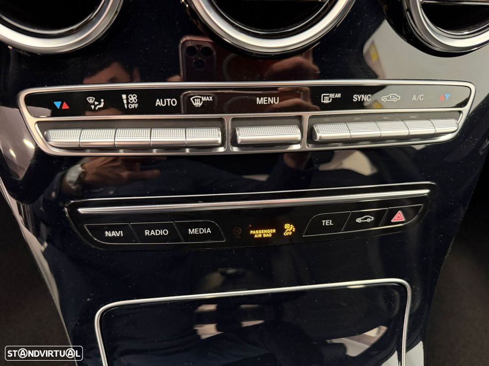 Mercedes-Benz C 200 AMG Line - 16