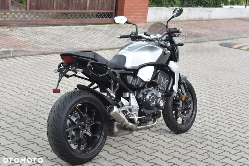 Honda CB - 17