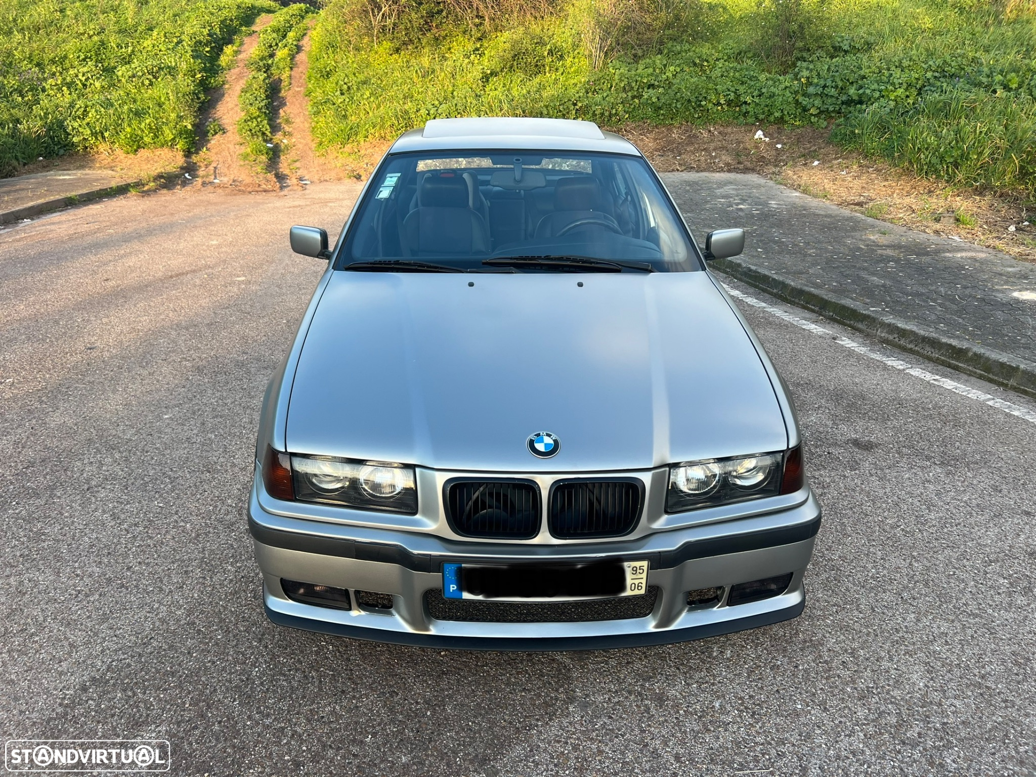 BMW 328 i Touring Sport - 8