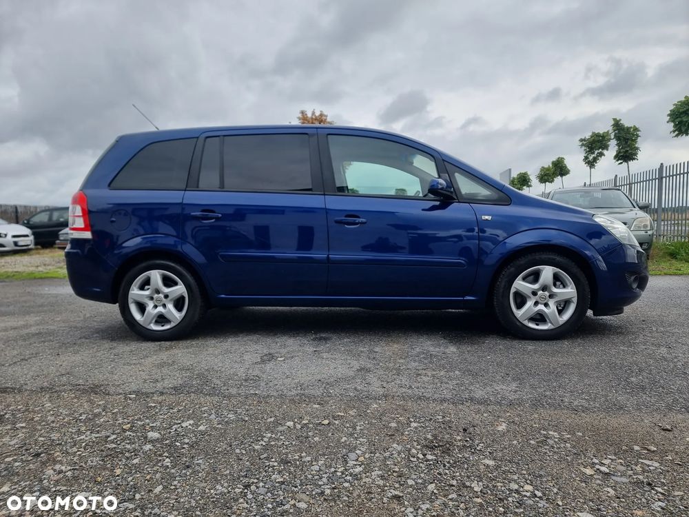 Opel Zafira 2008 photo 4