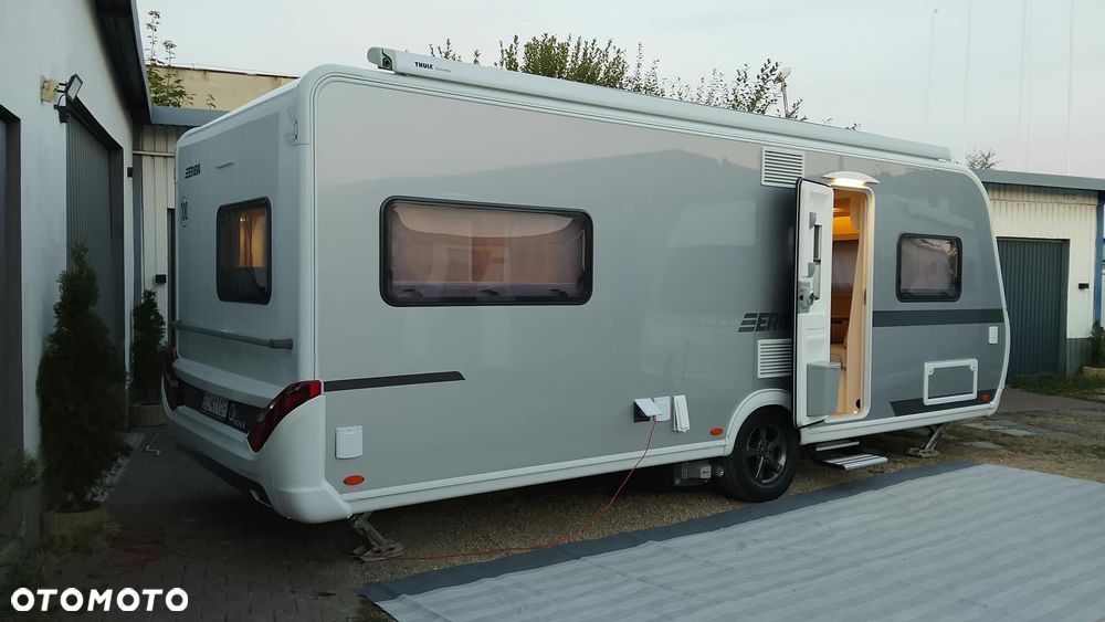 Hymer-Eriba Nova-555-EN - 8