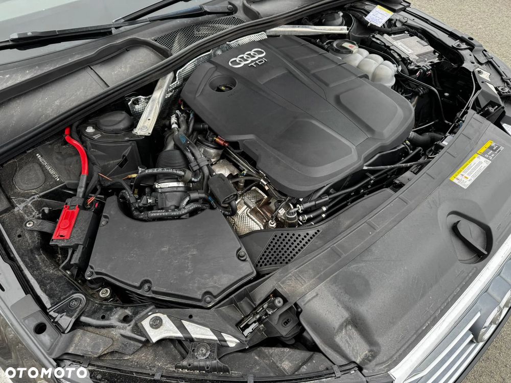Audi A4 Avant 40 TDI S tronic S line - 33