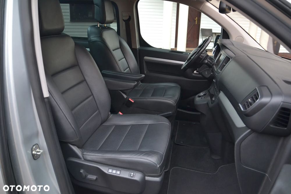 Peugeot Traveller 2.0 BlueHDi Standard Allure - 19