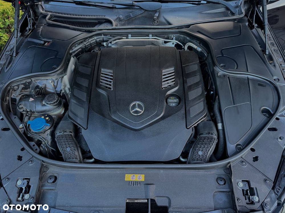 Mercedes-Benz Klasa S 560 L 4Matic 9G-TRONIC - 23