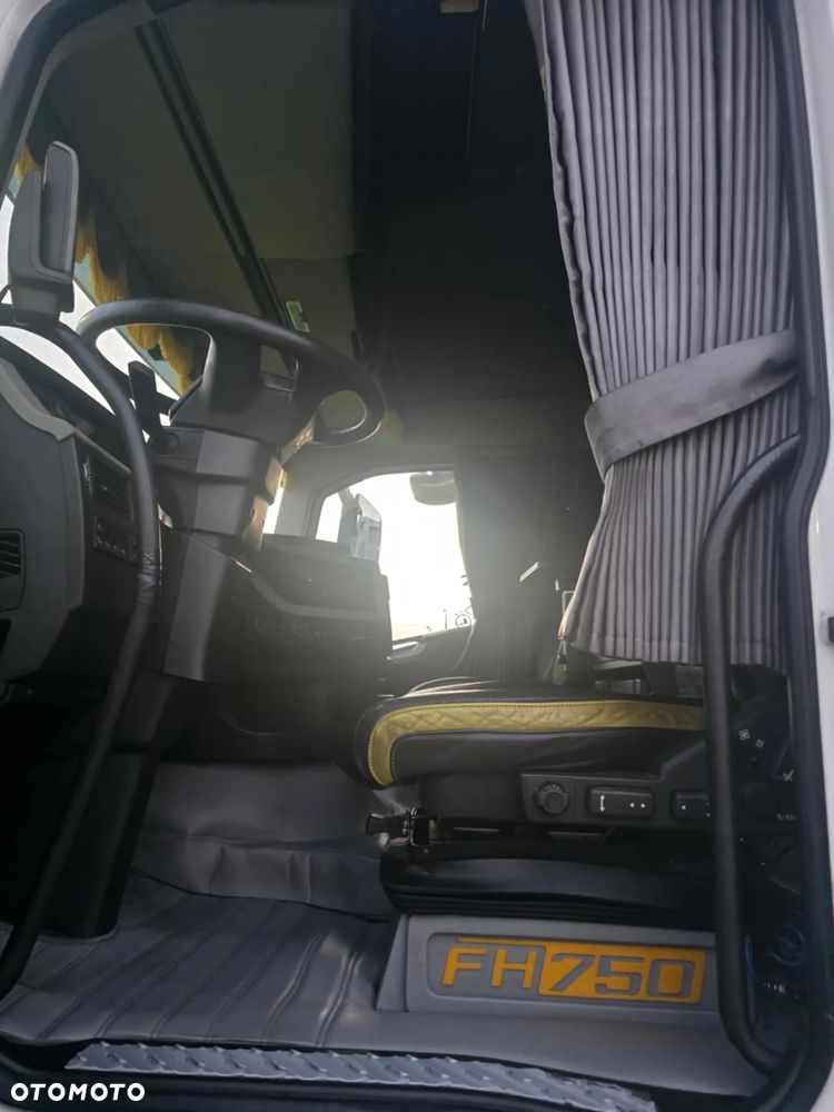 Volvo fh750 - 5
