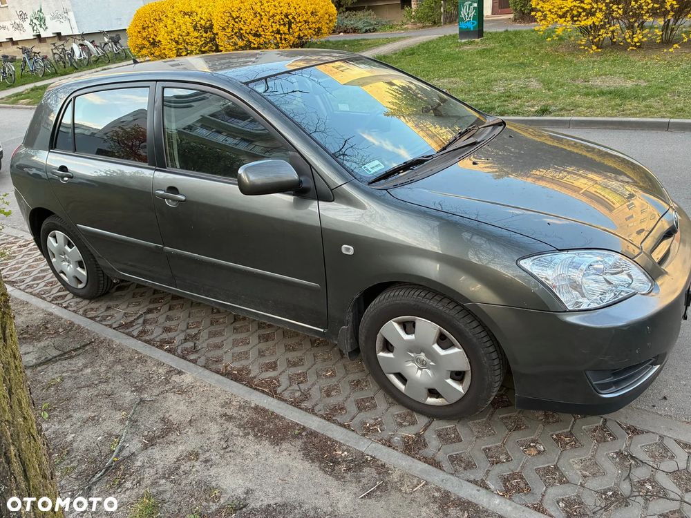 Toyota Corolla 1.6 VVT-i Terra - 3