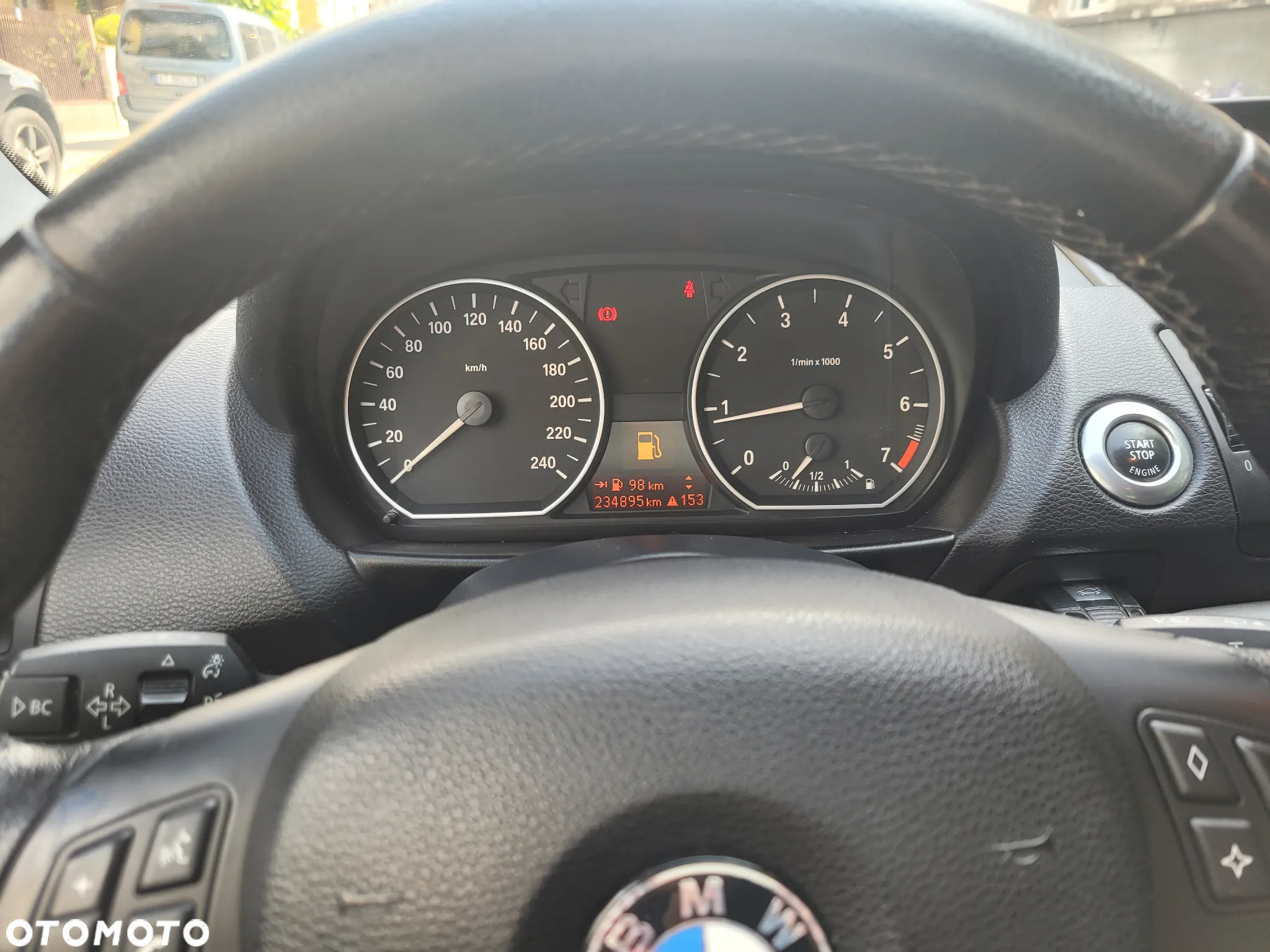 BMW Seria 1 116i - 11