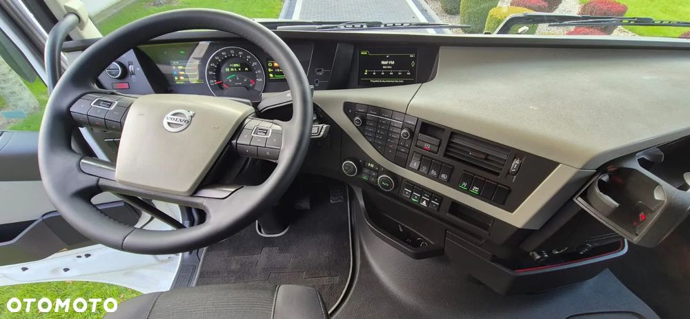 Volvo ///FH///500///GLOBETROTTER ///XXL///2018///ZABUDOWY MIĘDZYOSIOWE/// WYŚWIETLACZ OBCIĄŻENIA///STANDARD/// STAN BARDZO DOBRY - 21