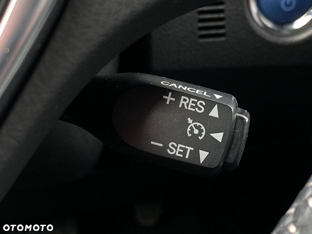 Toyota Auris - 31