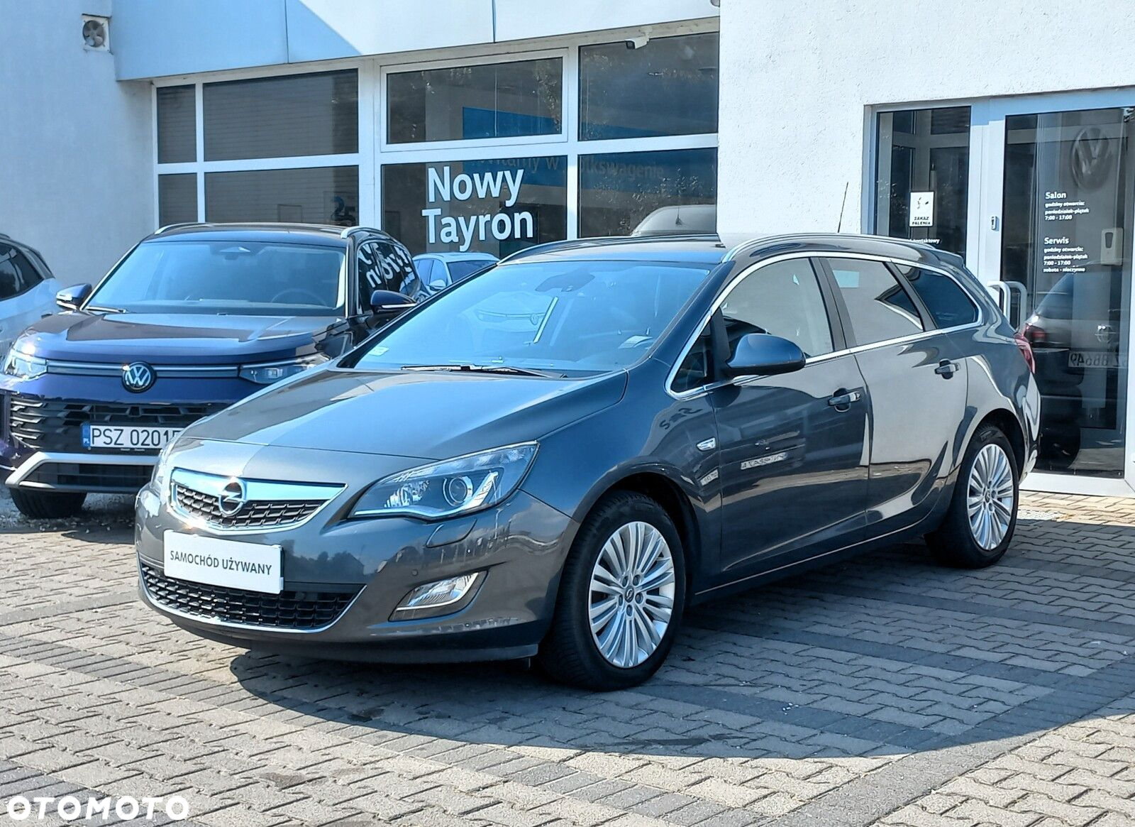 Opel Astra IV 1.4 T Cosmo - 3