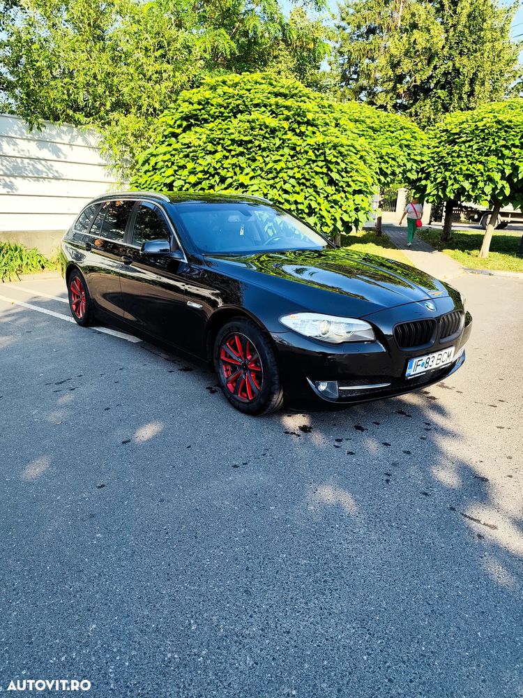 BMW Seria 5 520d Aut. - 13