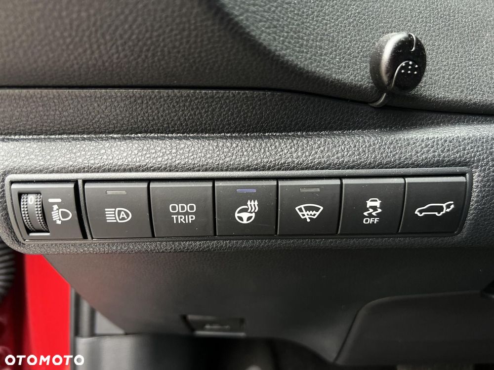 Toyota Corolla 2.0 Hybrid GR Sport Dynamic - 25