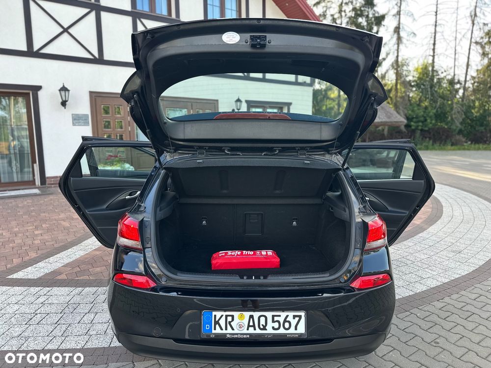 Hyundai i30 1.4 Premium - 21