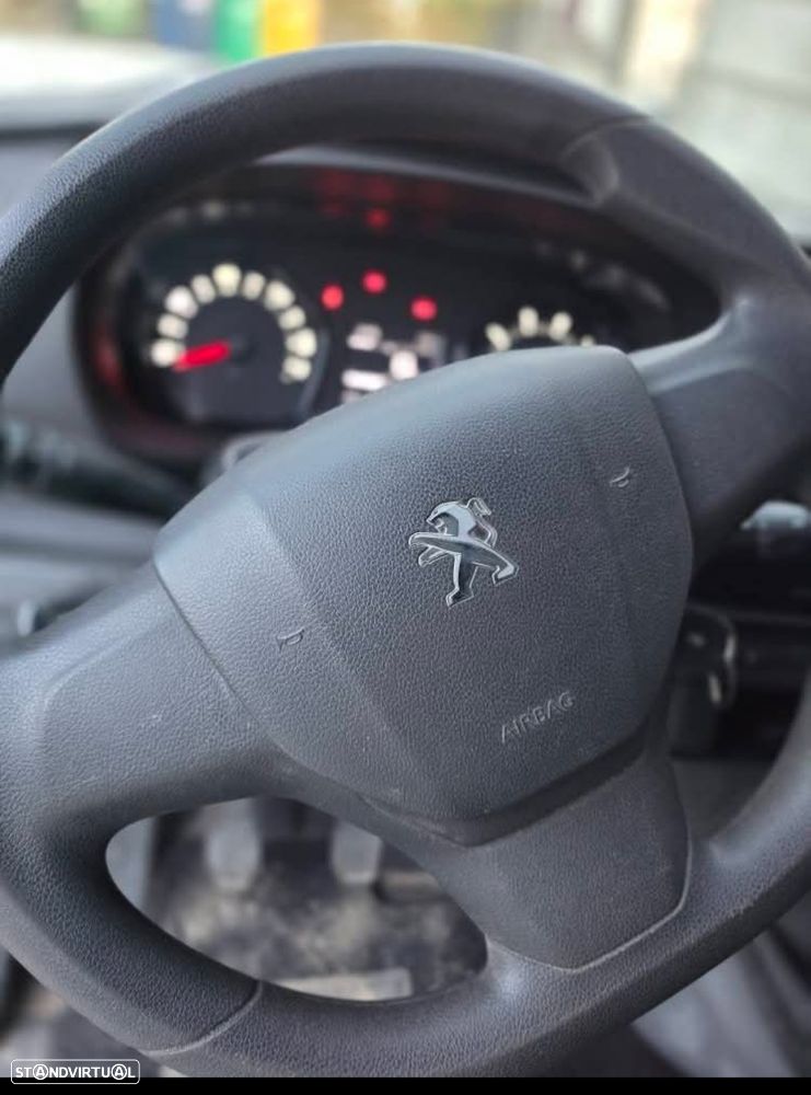 Peugeot Traveller 1.6 BlueHDi L3H1 Long - 15