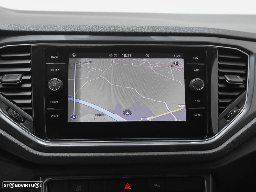 VW T-Roc 2.0 TDI R-Line DSG - 18