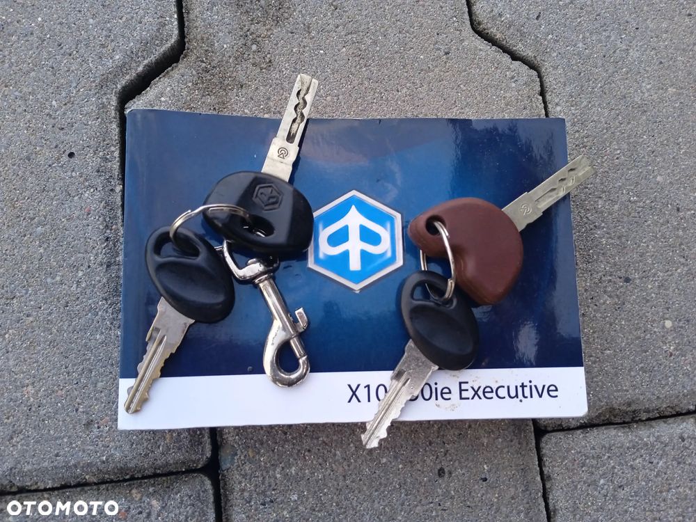 Piaggio X10 - 20