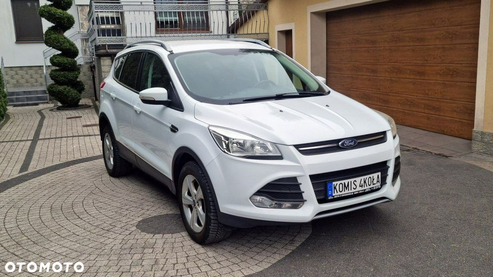 Ford Kuga - 8