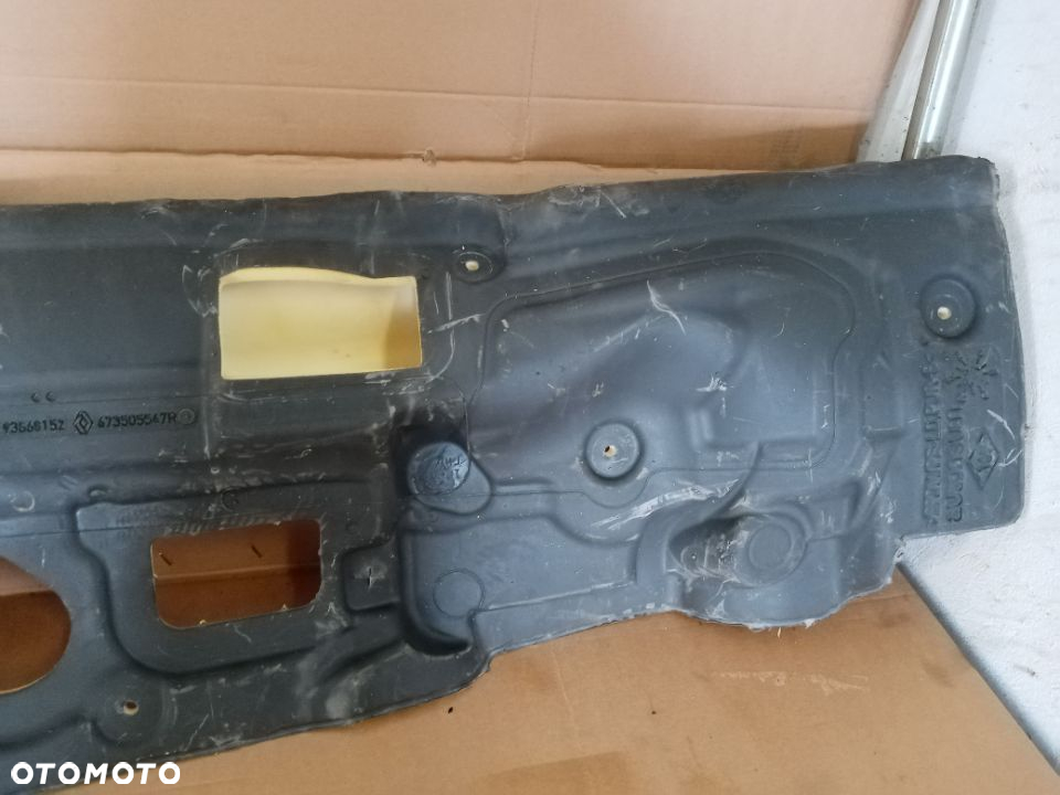 Wygłuszenie ściany grodziowej Renault Trafic III Vivaro B 673505547R 93868152 - 3