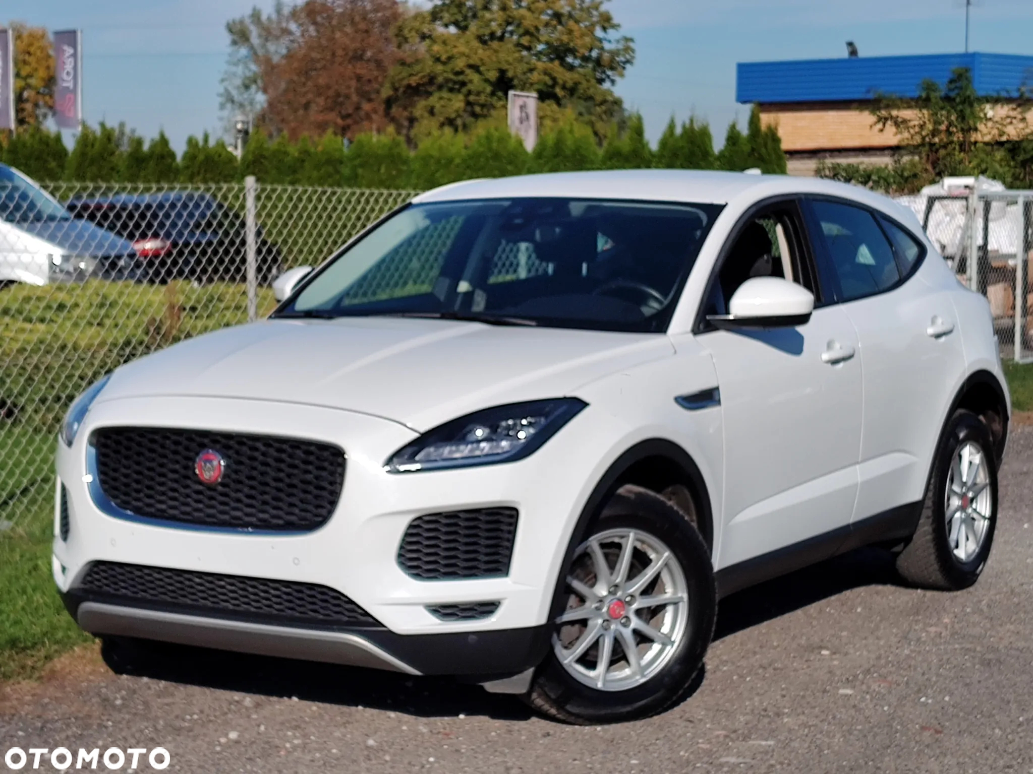 Jaguar E-Pace - 4