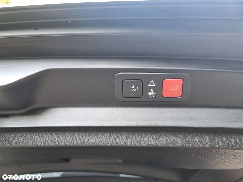 Peugeot 5008 BlueHDI 120 EAT6 Active Business.Paket - 27