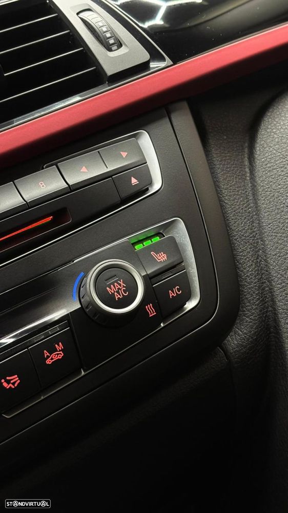 BMW 320 d xDrive Line Sport - 28