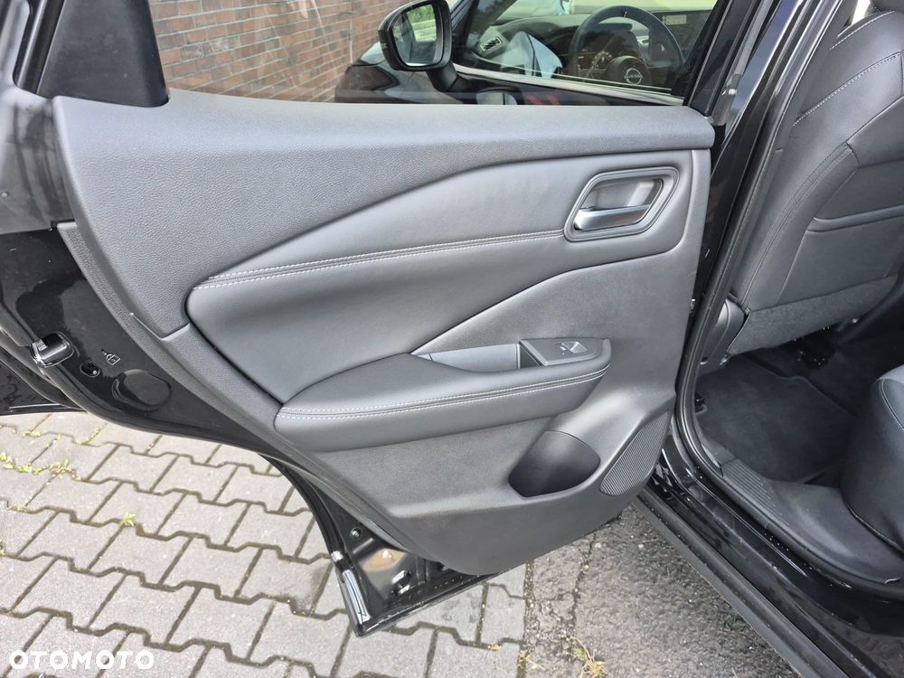 Nissan Qashqai - 27
