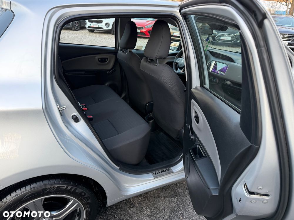 Toyota Yaris 1.0 Life - 18