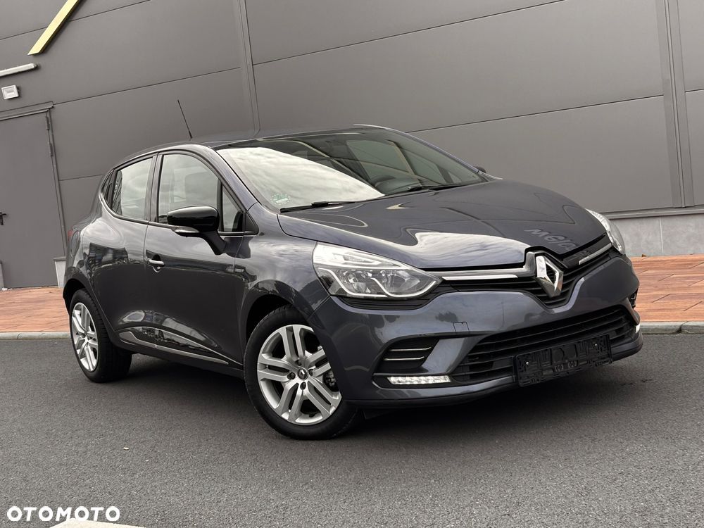 Renault Clio 1.2 16V 75 LIMITED - 1