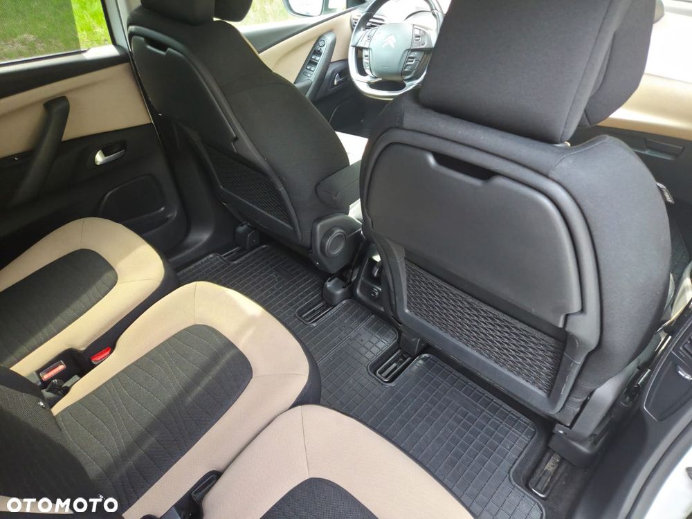Citroën C4 Picasso 1.6 THP Exclusive - 19