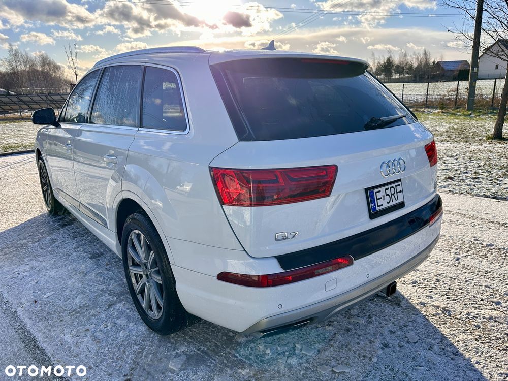 Audi Q7 - 6
