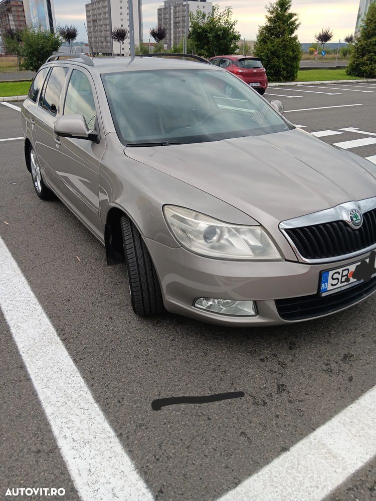 Skoda Octavia 1.4 Ambiente TSI - 1