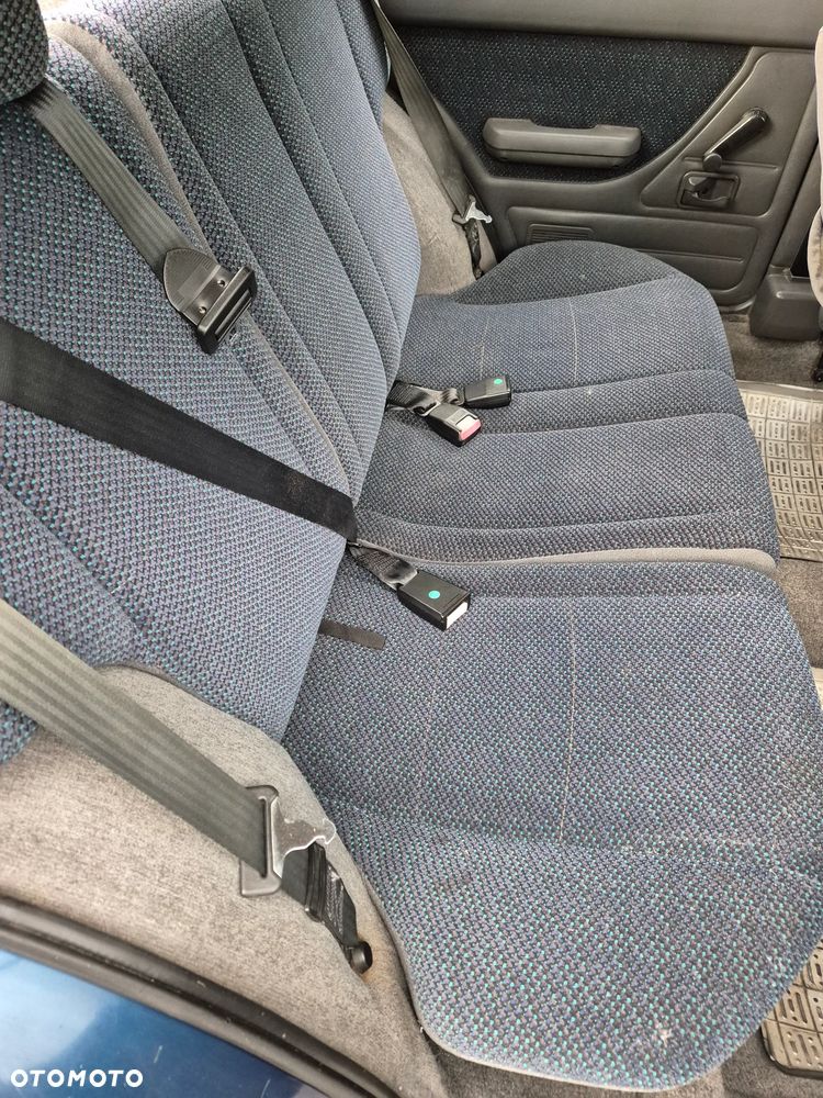 Polonez 1.6 - 12