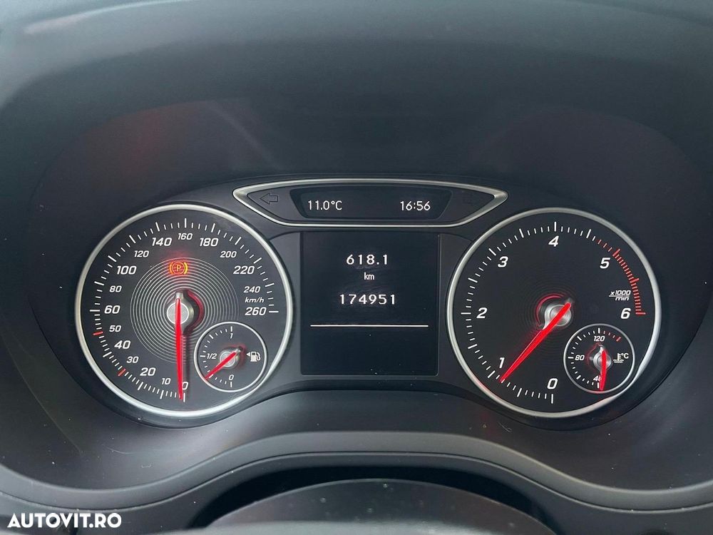 Mercedes-Benz B 160 - 8