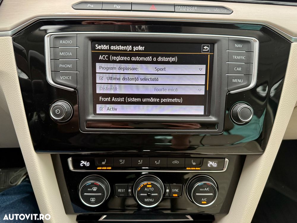 Volkswagen Passat Variant 2.0 TDI SCR DSG BlueMotion Highline - 10