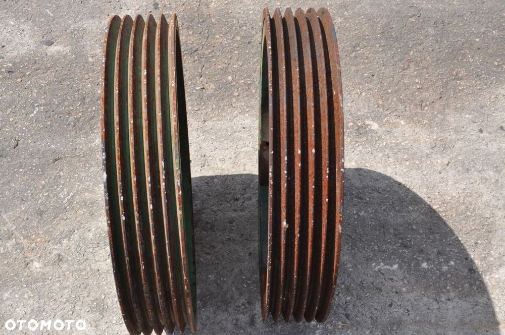 KOŁO PASOWE JOHN DEERE 1177 / 1188 NR Z11722 - 2