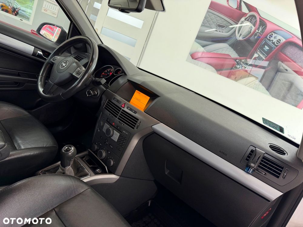 Opel Astra 1.6 Easytronic Cosmo - 39