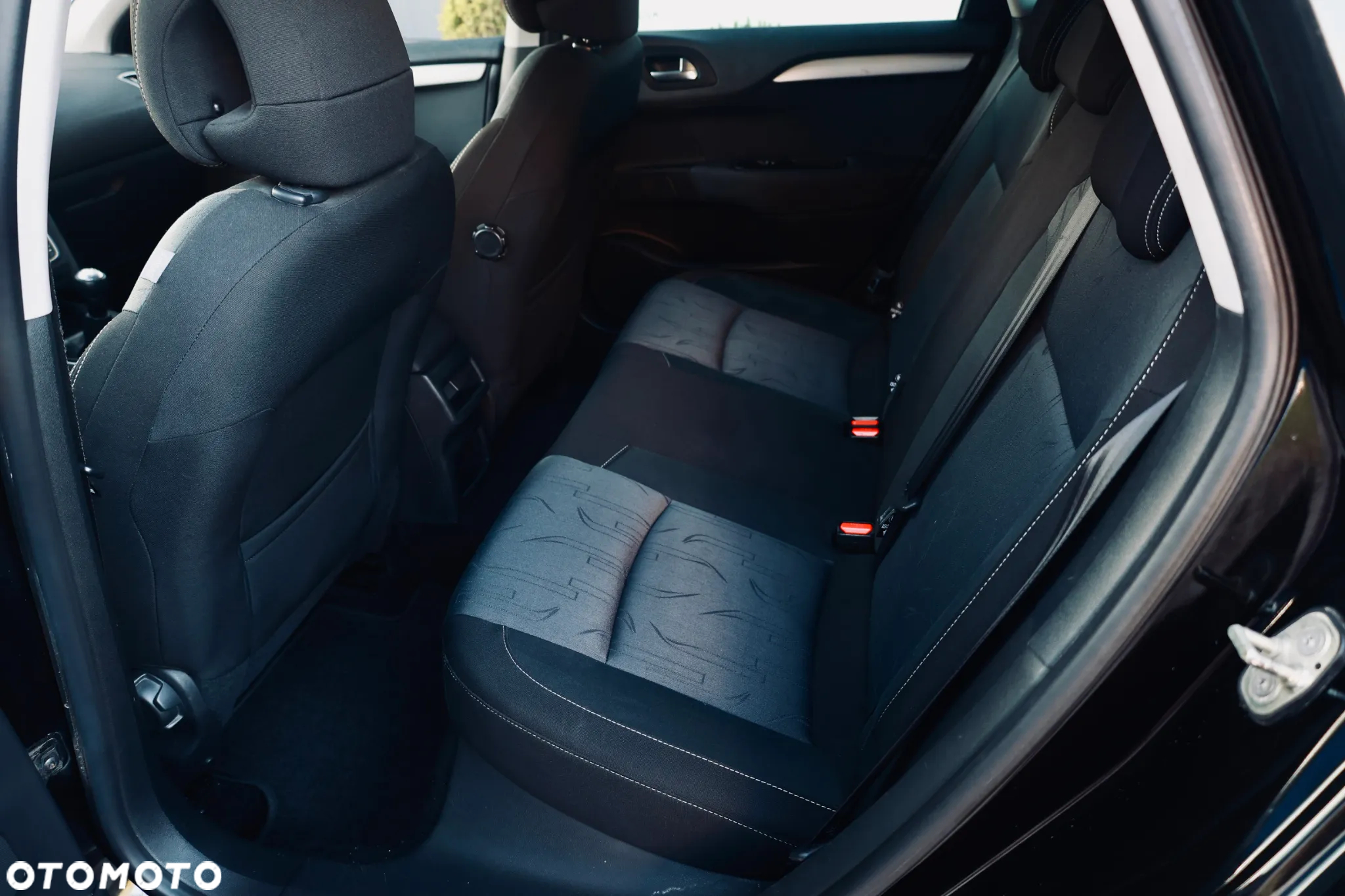 Citroën C4 1.6 HDi Seduction - 12