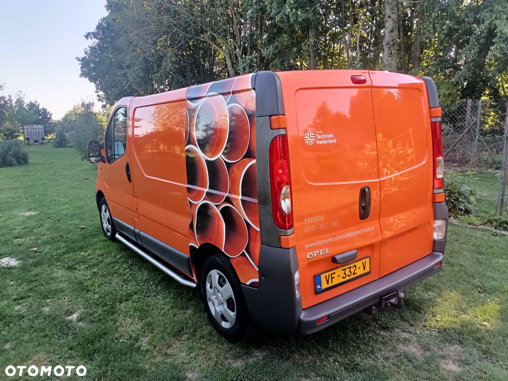 Opel Vivaro - 5