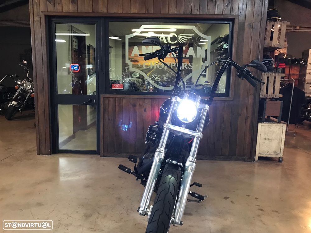 Harley-Davidson Dyna Street Bob FXDB - 3