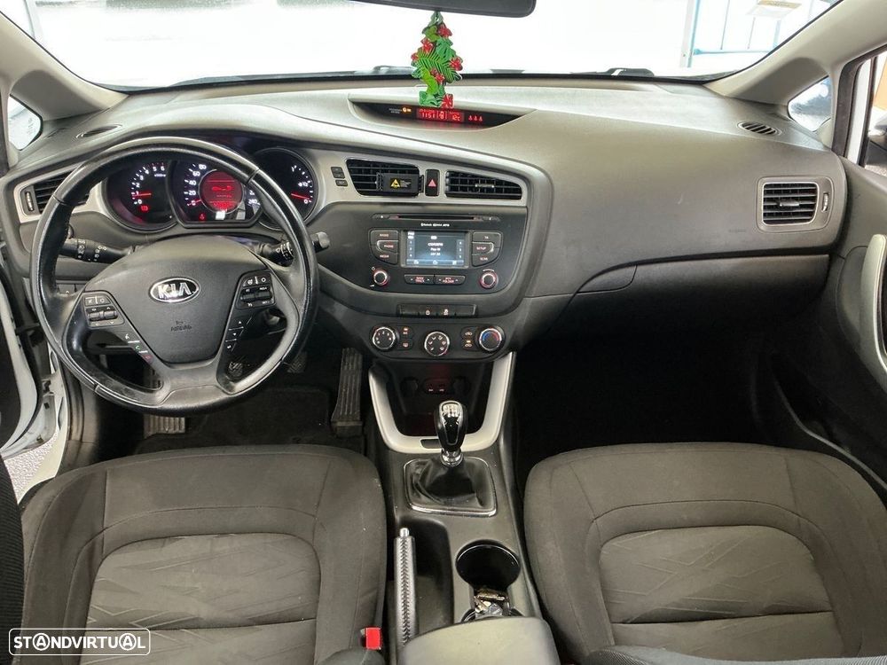Kia Ceed 1.6 CRDi ECO - 3