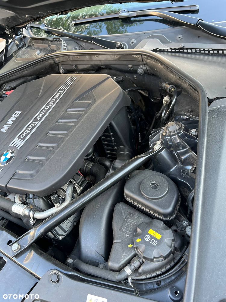 BMW Seria 5 530d xDrive Luxury Line - 26