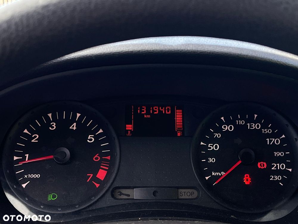 Renault Clio 1.2 16V Alize Euro5 - 9