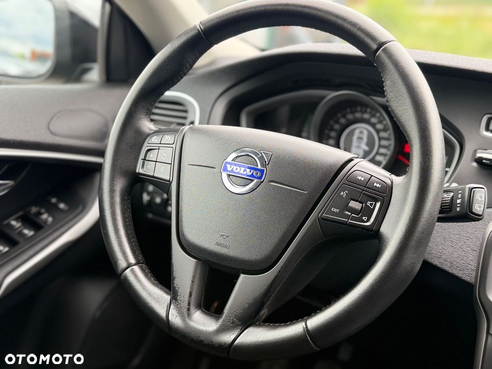 Volvo V40 - 35